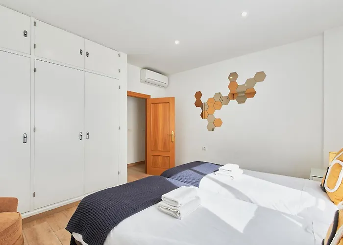 Salt & Sweet, Center And